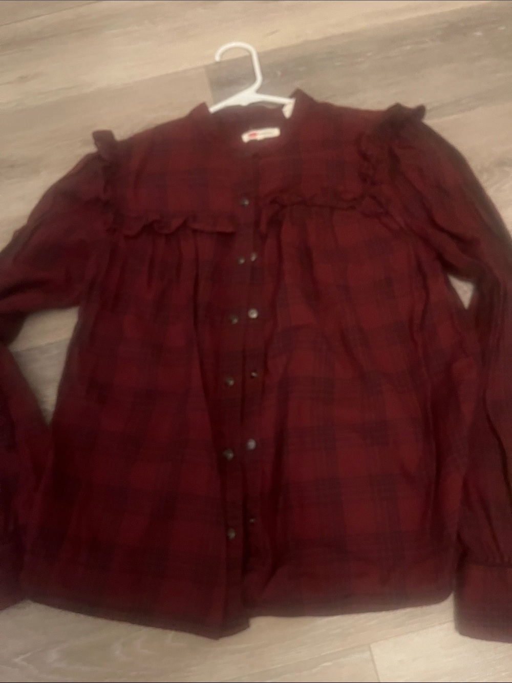 Small size Levi’s women’s blouse, Long-Sleeve Ruffle Plaid Shirt - Burgundy Blac